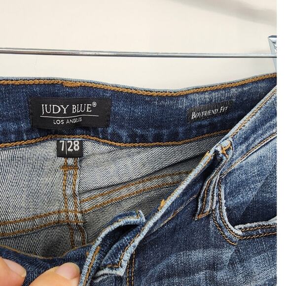 Judy Blue Boyfriend Fit Jeans 7/28 Destroyed Straight Cut Dark Wash - Picture 7 of 7